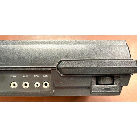 Vintage Realistic Cassette Tape Recorder CTR-52 Radio Shack 14-804 USED - Picture 5 of 5